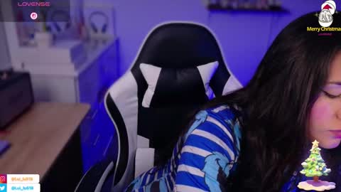 Luisa    online show from 12.21.25