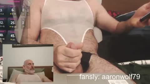 Snapshot of soyelpoti79 chatting on 02.14.26 WhiteWolfFL online show from 02.14.26