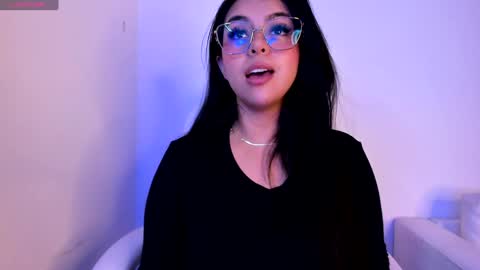 Snapshot of soykarito chatting on 02.04.25 Karito online show from 02.04.25