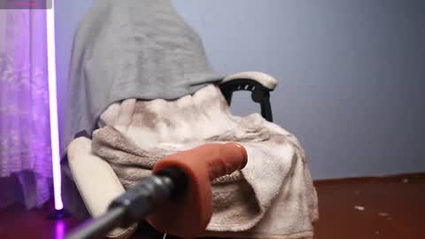 GoldenTeen   online show from 03.15.26