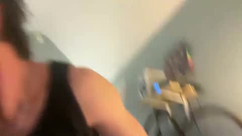 TrndSettrz online show from 01.28.25