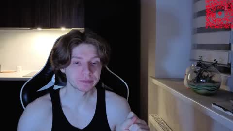 Snapshot of spaisenok chatting on 12.20.25 Mike online show from 12.20.25