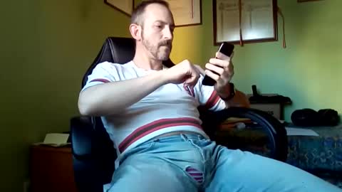 Snapshot of spanishharddick chatting on 01.16.25 Manu online show from 01.16.25