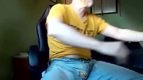 Snapshot of spanishharddick chatting on 02.05.25 Manu online show from 02.05.25