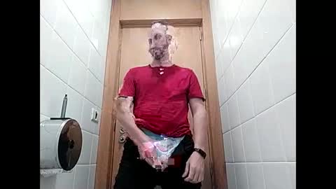 Snapshot of spanishharddick chatting on 09.26.25 Manu online show from 09.26.25