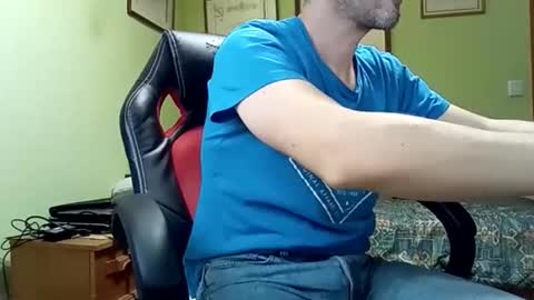 Snapshot of spanishharddick chatting on 11.14.25 Manu online show from 11.14.25