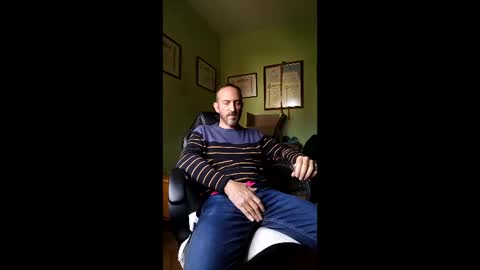 Manu  online show from 04.29.26