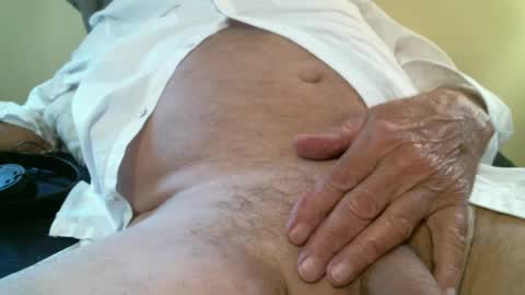 Snapshot of spanker9 chatting on 09.30.25 spanker9 online show from 09.30.25