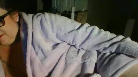 Snapshot of sparklelove69 chatting on 11.09.25 Scottietee online show from 11.09.25