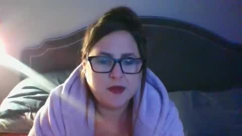 Snapshot of sparklelove69 chatting on 11.11.25 Scottietee online show from 11.11.25