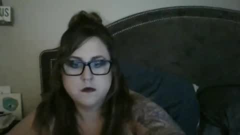 Snapshot of sparklelove69 chatting on 11.23.25 Scottietee online show from 11.23.25