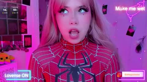 Snapshot of sparklemona chatting on 03.02.25 SparkleMona online show from 03.02.25