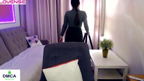 Ilona online show from 02.21.26