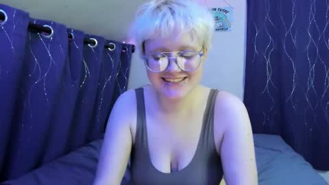 Snapshot of sparkling_water_hate_club chatting on 11.16.25 Atticus Pendragon online show from 11.16.25