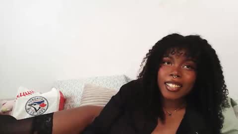 Soleil online show from 10.17.25