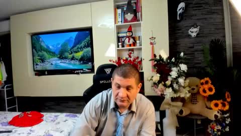 Snapshot of spartandaddy48 chatting on 05.16.26 Spartan online show from 05.16.26
