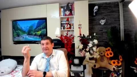 Snapshot of spartandaddy48 chatting on 05.27.26 Spartan online show from 05.27.26