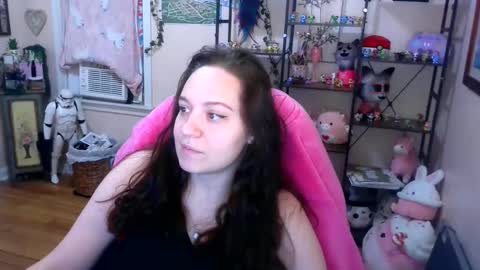 Snapshot of spawnofademon chatting on 11.04.25 spawnofademon online show from 11.04.25