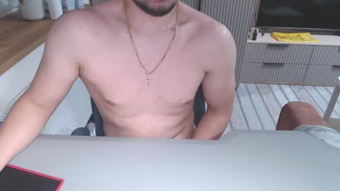 Snapshot of spb78 chatting on 12.08.24 Art online show from 12.08.24