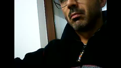 Snapshot of speed0800 chatting on 11.26.25 Speed online show from 11.26.25