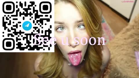 Snapshot of spicejessy chatting on 05.07.26 your sweet Jessy online show from 05.07.26
