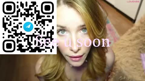 Snapshot of spicejessy chatting on 05.14.26 your sweet Jessy online show from 05.14.26