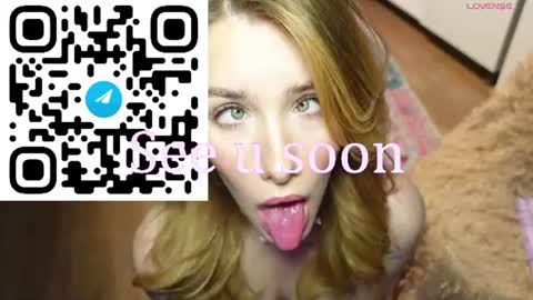 Snapshot of spicejessy chatting on 06.18.26 your sweet Jessy online show from 06.18.26