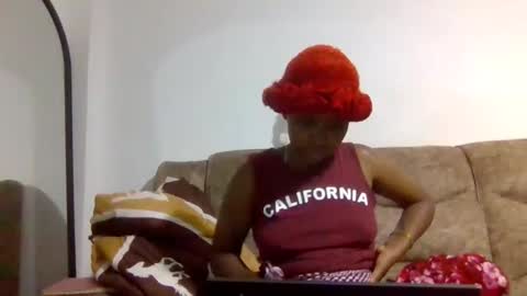 spicybitch16 online show from 12.21.25