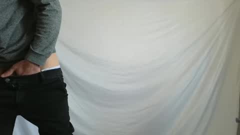 Marco. When Im offline you can view premium content in bio online show from 04.23.26