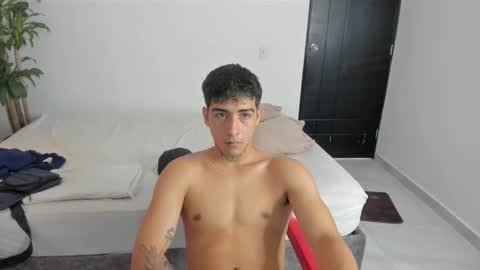 Snapshot of spider_master77 chatting on 02.23.26 spider master online show from 02.23.26