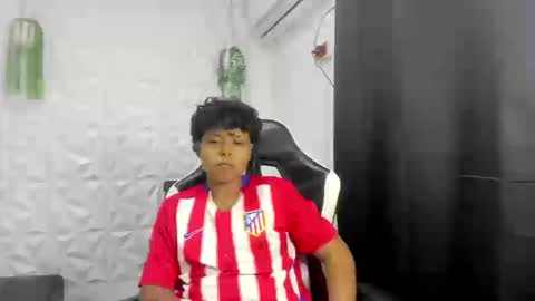 spiderdann_01 online show from 03.12.26