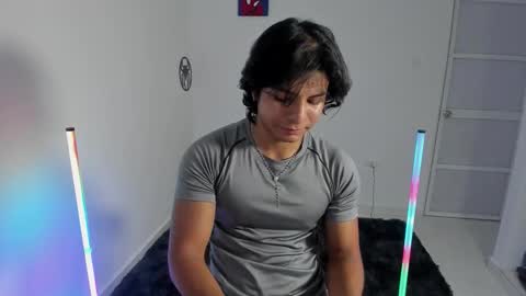 Snapshot of spideychill chatting on 10.17.25 spideychill online show from 10.17.25