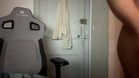Snapshot of splashyyyz chatting on 01.20.25 splashyyyz online show from 01.20.25