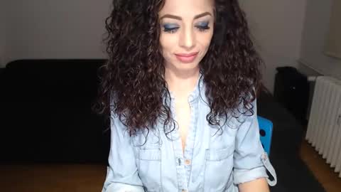 Snapshot of spoiled__doll chatting on 12.13.24 Doll online show from 12.13.24