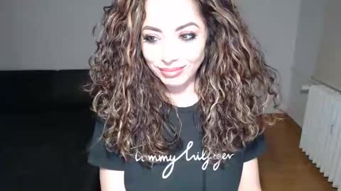 Snapshot of spoiled__doll chatting on 03.03.25 Doll online show from 03.03.25