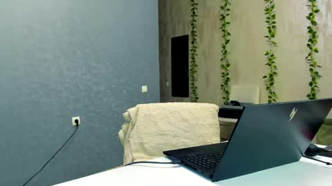 Lilith online show from 04.30.26