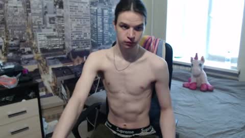 Snapshot of sponge_bob_spencer chatting on 06.14.26 Boris Fedya Kolya online show from 06.14.26