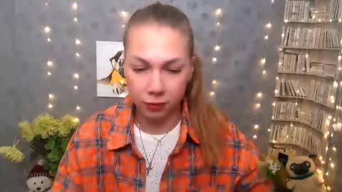 Karina online show from 03.10.25