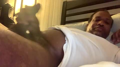 Snapshot of sportyesce chatting on 09.21.25 sportyesce online show from 09.21.25