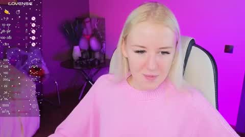 Snapshot of springajara chatting on 11.20.25 Vetta online show from 11.20.25