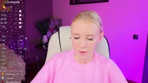 Snapshot of springajara chatting on 11.29.25 Vetta online show from 11.29.25