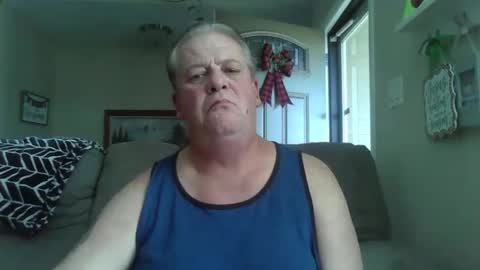 Snapshot of spyder719 chatting on 12.20.25 spyder719 online show from 12.20.25