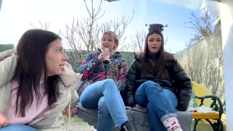 My name is Maya Lush is activeThere are legends that in this room all your wishes can come true  Private is Open online show from 02.07.25