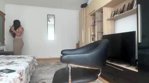Snapshot of squirt_bunny77 chatting on 06.02.26 My name is Maya Lush is activeThere are legends that in this room all your wishes can come true Private is Open online show from 06.02.26