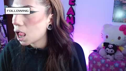  HELLO WELCOME MY NAME IS CHARLOTTE OY A NEW GIRL   online show from 12.14.25