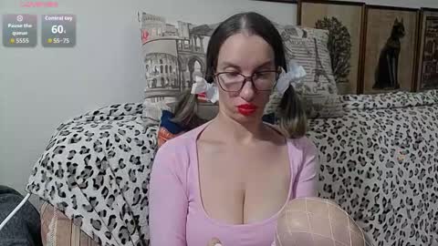 SquirtyEleanor online show from 11.24.25