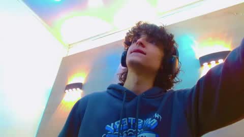 Snapshot of sr_bonnyethan chatting on 09.20.25 ethan online show from 09.20.25