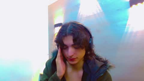 Snapshot of sr_bonnyethan chatting on 09.27.25 ethan online show from 09.27.25