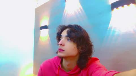 Snapshot of sr_bonnyethan chatting on 10.01.25 ethan online show from 10.01.25