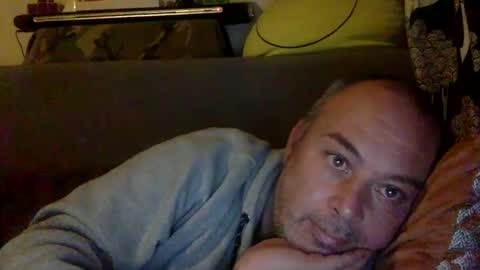 Snapshot of srekos38 chatting on 01.05.25 srekos38 online show from 01.05.25